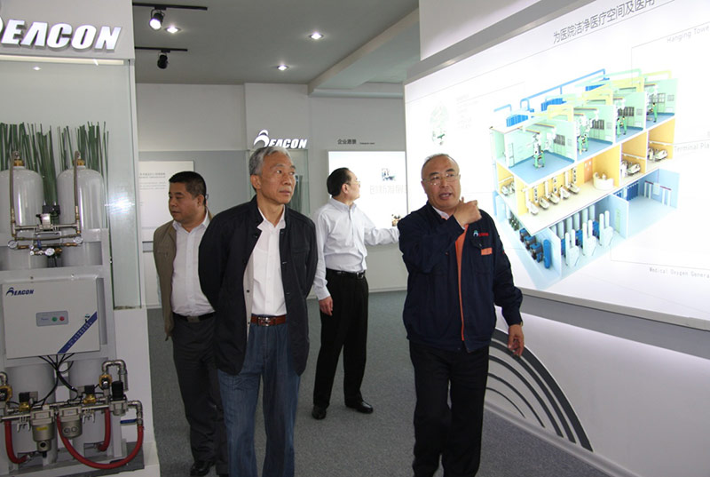 山東省藥監局廖發銀副局長到冰科醫療 公司檢查